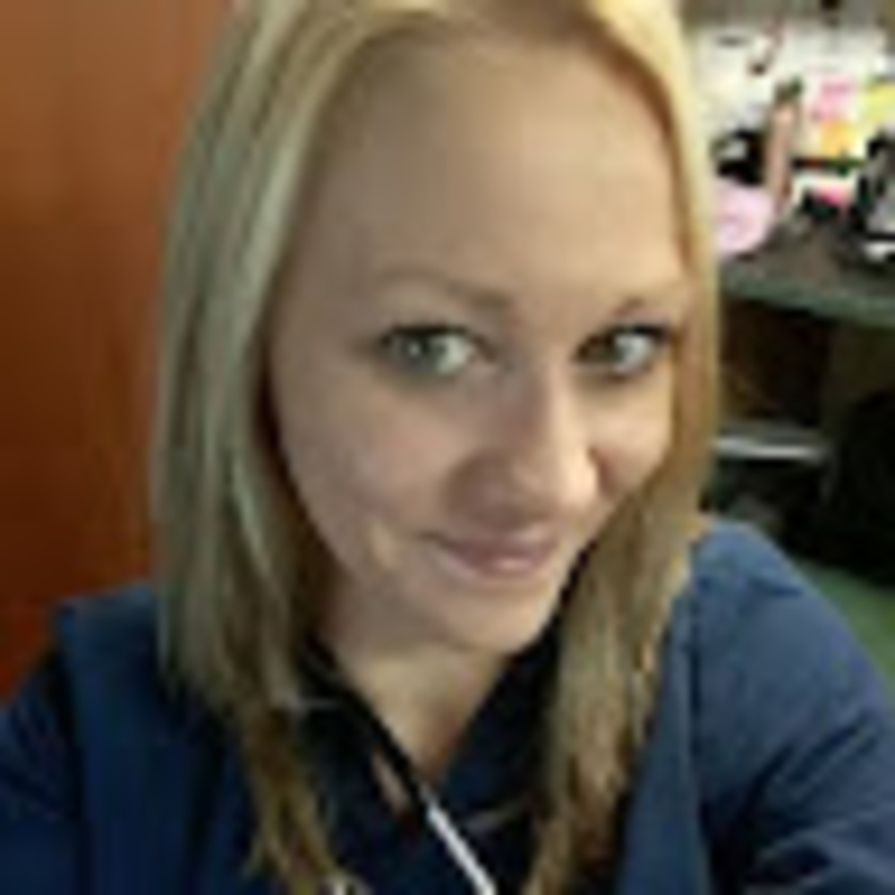 Meet your Posher, Justina